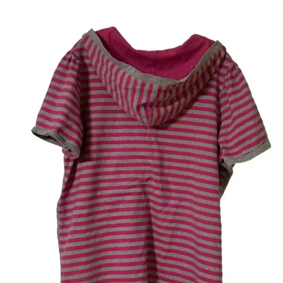 V Sports by Venezia Plus Size 26/28 Multicolor Striped Short Sleeve Hood… - Picture 3 of 5